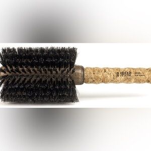 Ibiza EX5 boar bristle brush. Extra large size in good used condition 80mm.